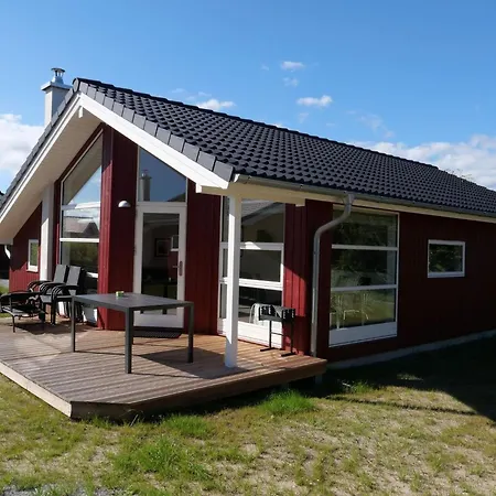 Σπίτι διακοπών With Partially Covered Terrace